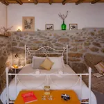 Special Farmstay, Faia-guarda *