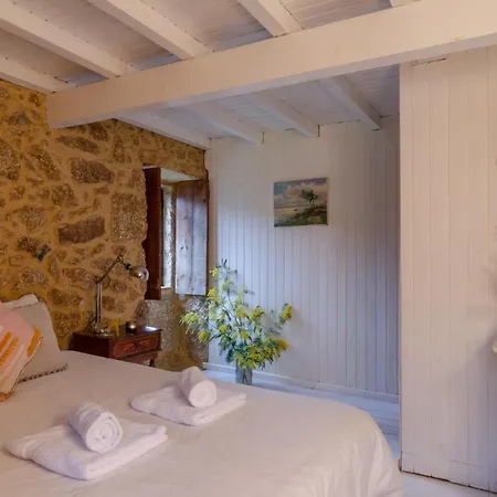 Special Farmstay, Faia-guarda